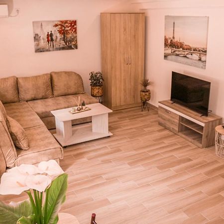 Apartmani Dumezic Bar Eksteriør billede