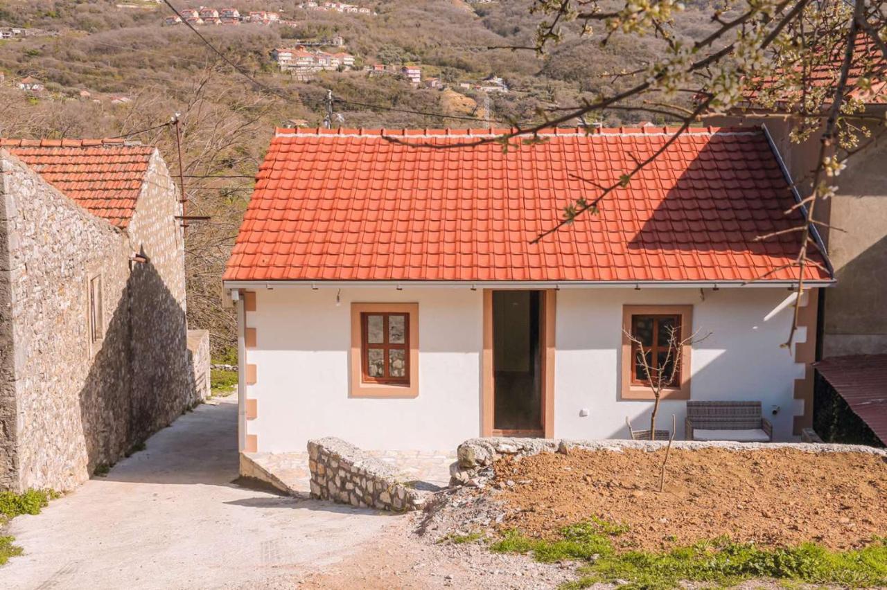 Apartmani Dumezic Bar Eksteriør billede