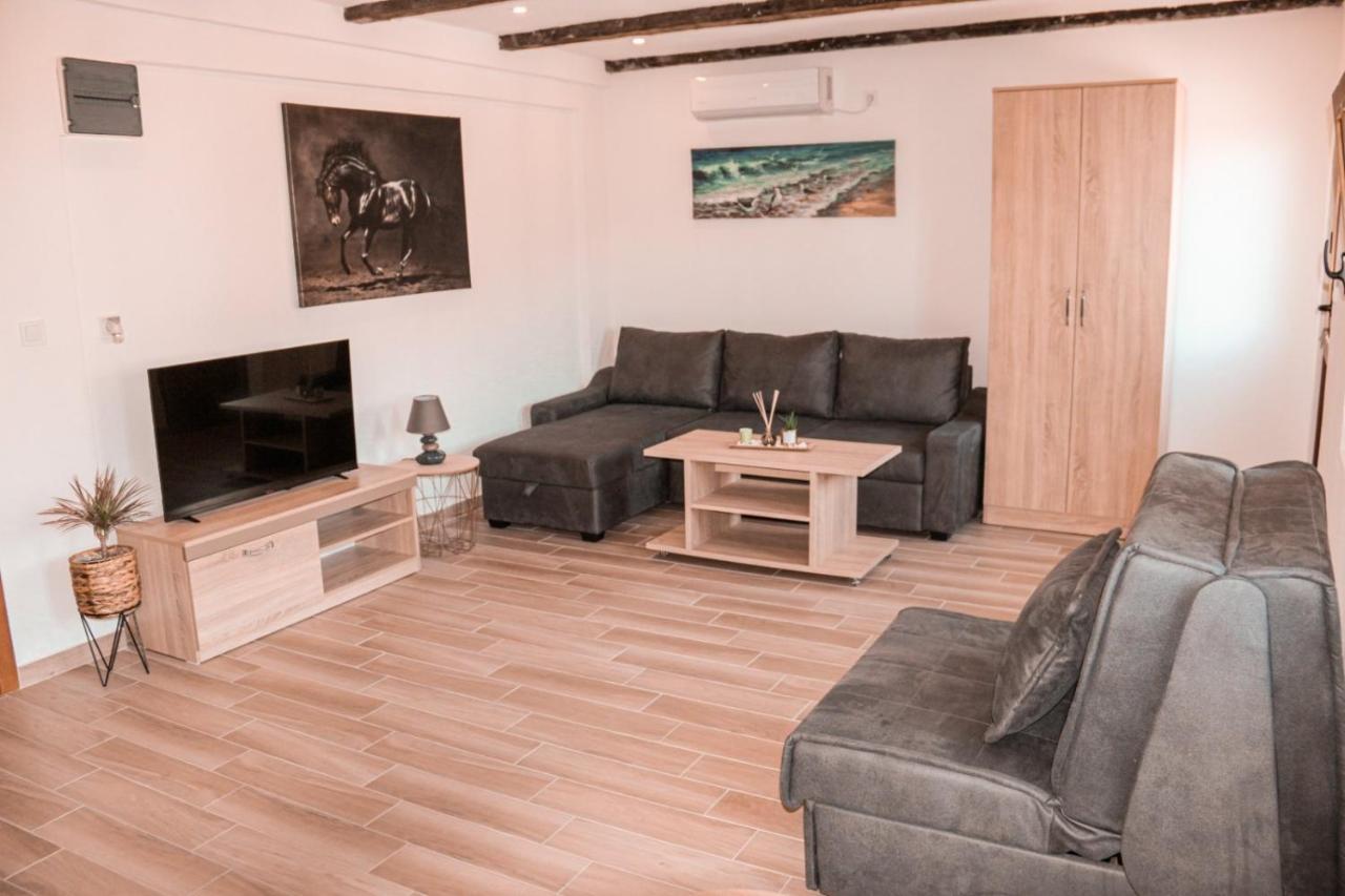 Apartmani Dumezic Bar Eksteriør billede