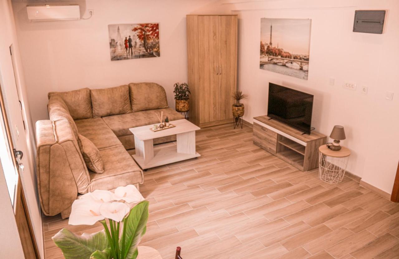 Apartmani Dumezic Bar Eksteriør billede