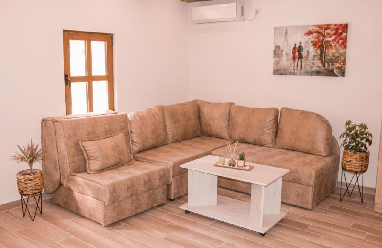 Apartmani Dumezic Bar Eksteriør billede
