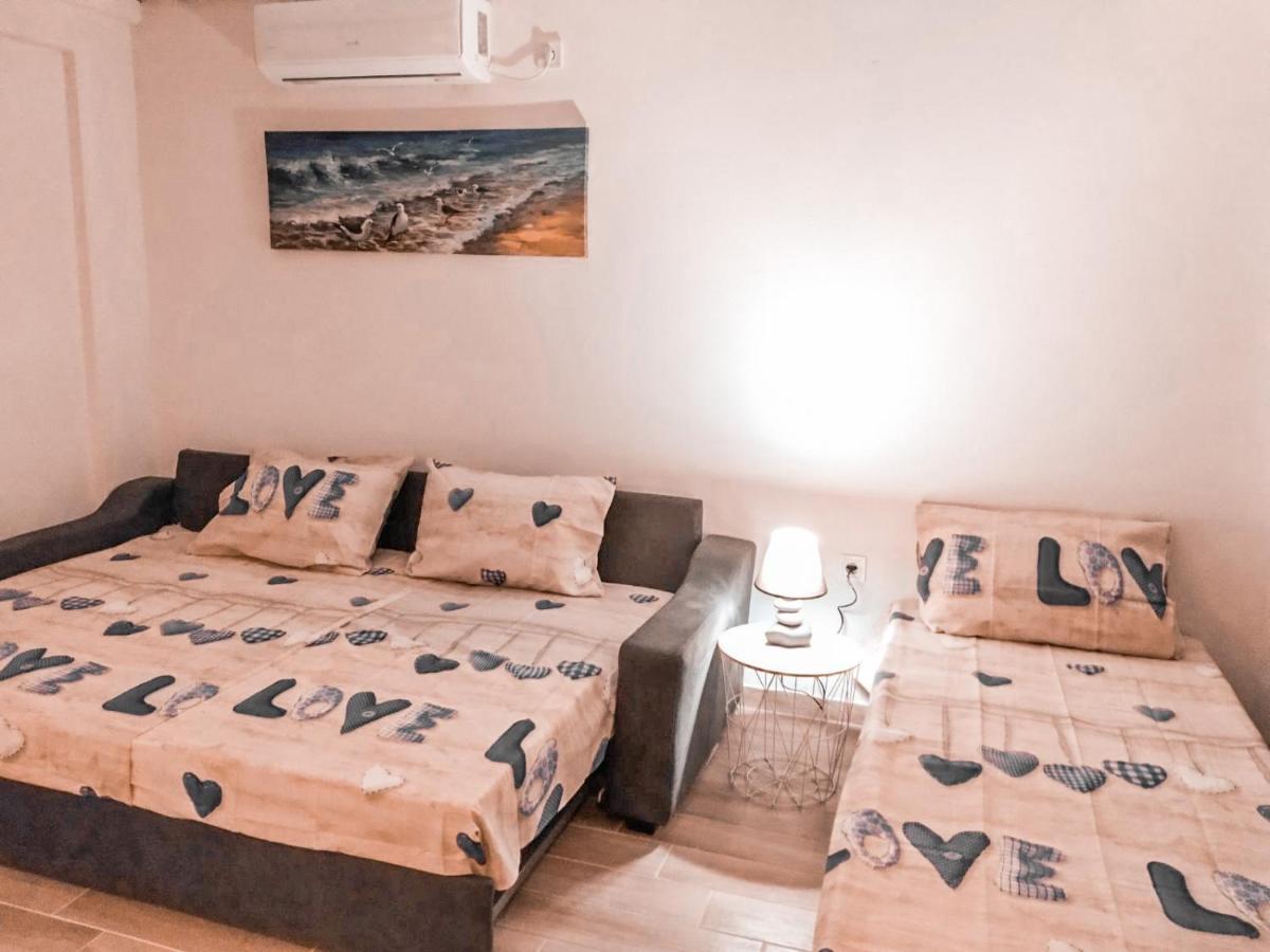 Apartmani Dumezic Bar Eksteriør billede