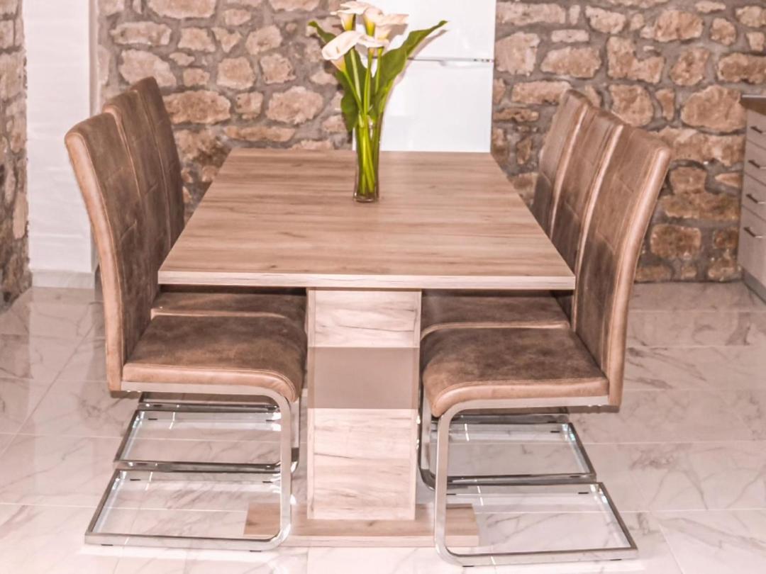 Apartmani Dumezic Bar Værelse billede